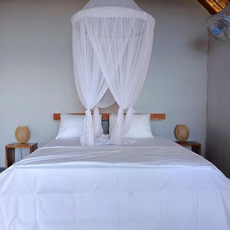 Cassabonelly Otel Maumere Dış mekan fotoğraf