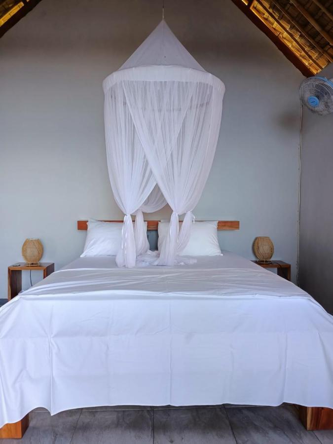 Cassabonelly Otel Maumere Dış mekan fotoğraf