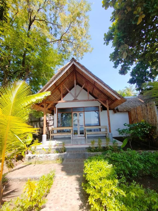 Cassabonelly Otel Maumere Dış mekan fotoğraf
