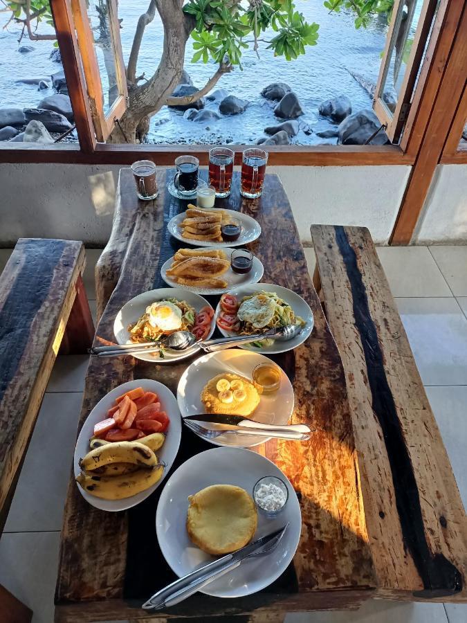 Cassabonelly Otel Maumere Dış mekan fotoğraf