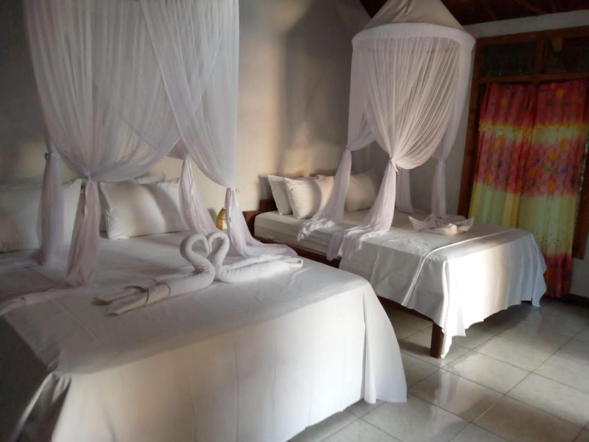 Cassabonelly Otel Maumere Dış mekan fotoğraf