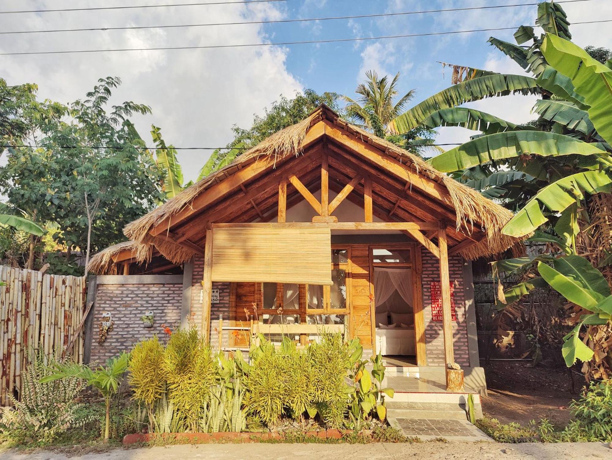 Cassabonelly Otel Maumere Oda fotoğraf